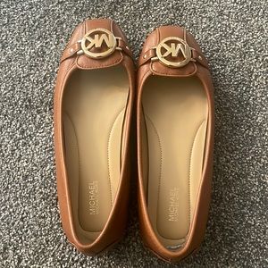 Michael Kors flats size 6.5 woman’s never worn like new
